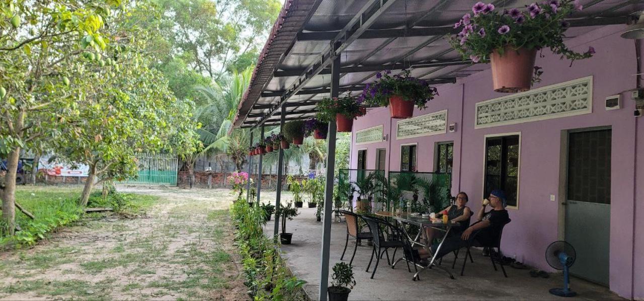 Appartamento The Purple House Siem Reap Esterno foto